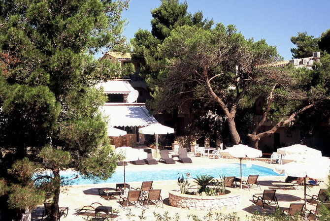 Aquarius Hotel Vasilikí エクステリア 写真